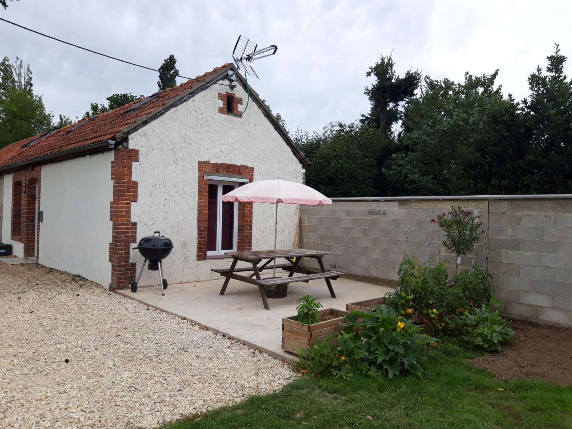 Studio à Theuville-Baigneaux Theuville  Extérieur photo